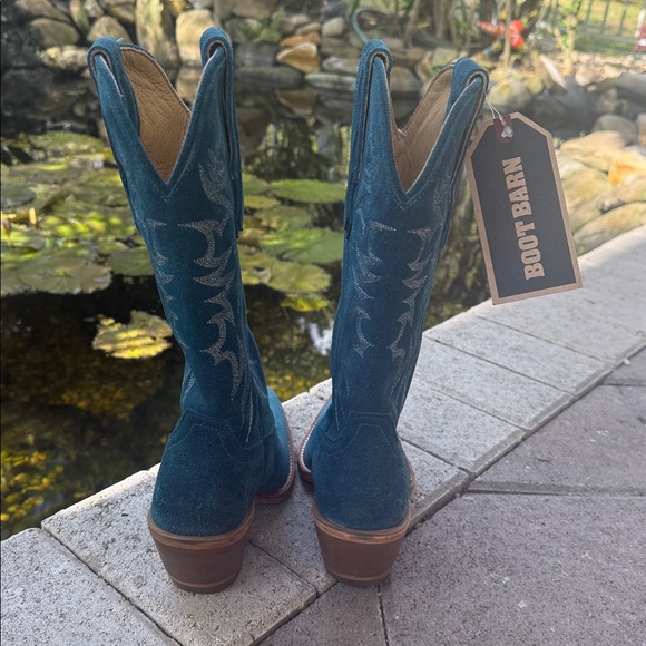 Idyllwind Blue Heeled Boots - Picture 3 of 4